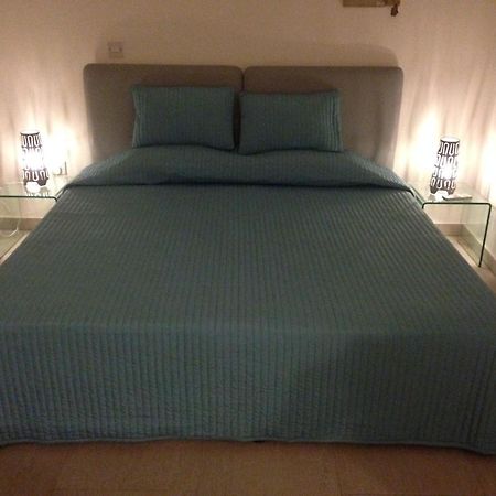 Vega Apartments Limassol Quarto foto